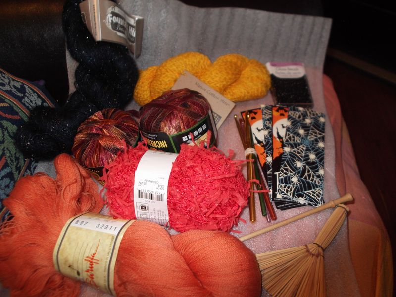 Halloween-yarn-exchange 002 Halloween-yarn-exchange 002