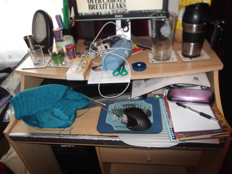 Sweater, clearing and so on 005