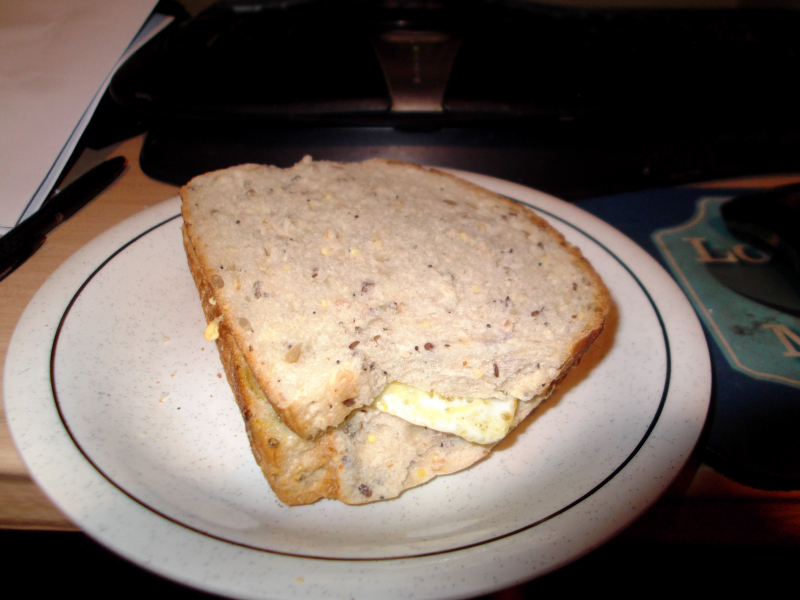 Egg sandwich and stuff 001